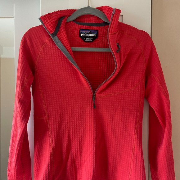 Patagonia R1 Fleece Pullover - Women's XS Coral Red - Picture 2 of 6